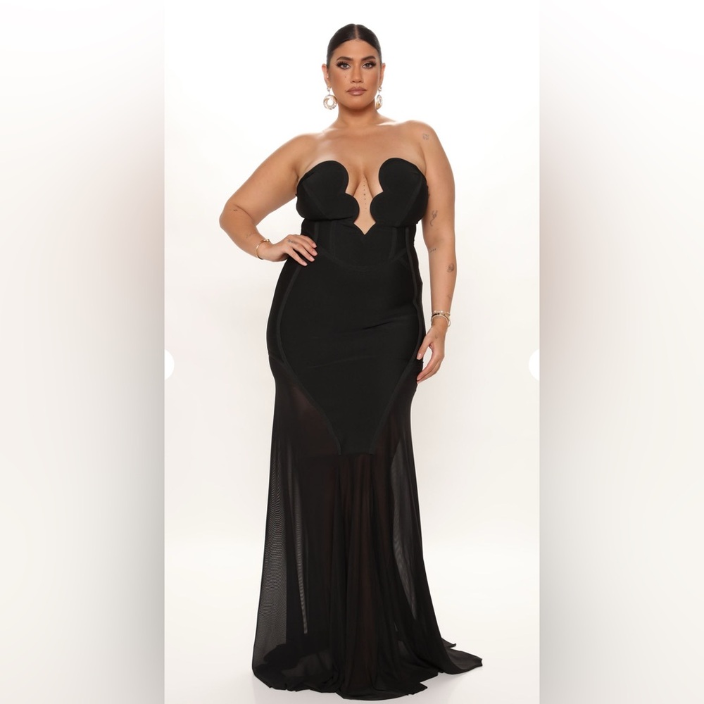 Fashion Nova Strapless Black Dress